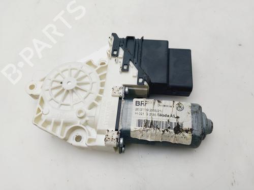 Used Left rear window motor SKODA OCTAVIA II (1Z3) 1.9 TDI (105 hp) 24579688