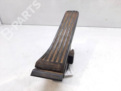 Used Pedal Pedal MERCEDES-BENZ E-CLASS (W212) E 220 CDI / BlueTEC (212.001, 212.002) (170 hp) 10413913 10413913