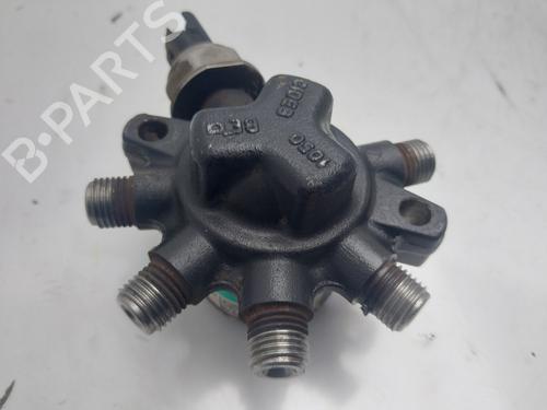 Rail D'Injecteurs Rail D'Injecteurs RENAULT CLIO II (BB_, CB_) 1.5 dCi (B/CB07) (65 hp) 35894760 35894760
