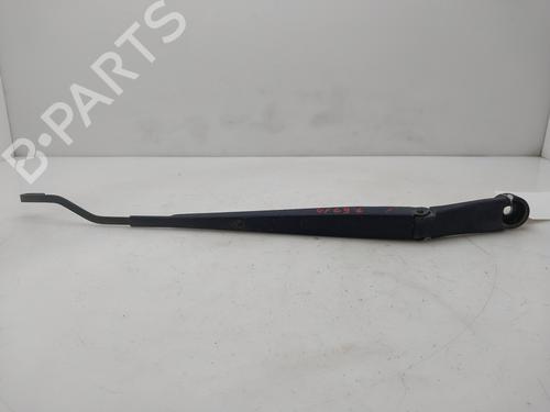 Used Front windshield wiper arm Front windshield wiper arm HYUNDAI i10 II (BA, IA) 1.0 (67 hp) 36049135 36049135