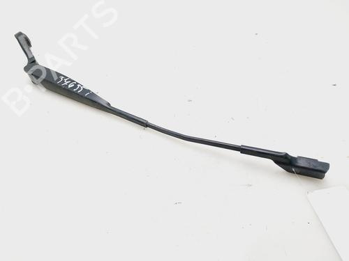 Used Front windshield wiper arm FIAT 500 (312_) [2007-2025]  26734118