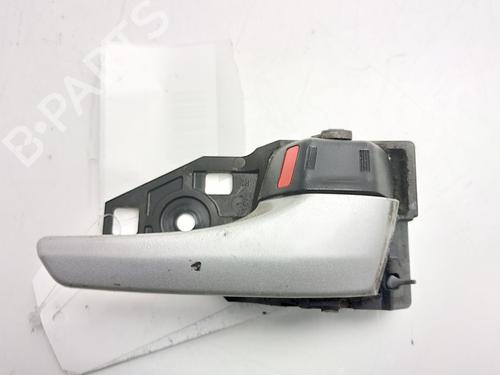 Used Front right interior door handle Front right interior door handle TOYOTA PRIUS (_W3_) 1.8 Hybrid (ZVW3_) (99 hp) 33930161 33930161