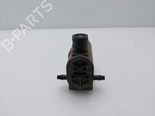 Used Washer pump HYUNDAI ELANTRA III (XD) 1.6 (107 hp) 16358264