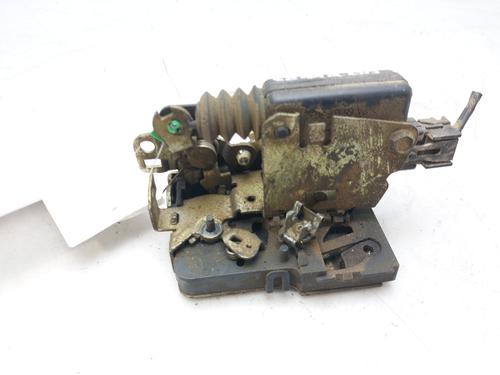 Front right lock IVECO DAILY III Van 35 C 12 V, 35 S 12 V (AGKA43A2, AGKB43A2, AGKB46A2,... | BP12425677C97 
