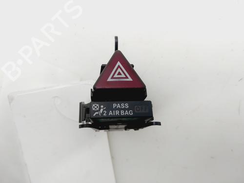 Used Warning switch MERCEDES-BENZ A-CLASS (W169) A 160 (169.031, 169.331) (95 hp) 30590579