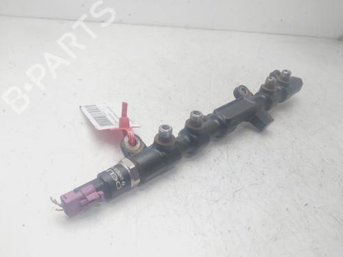 Used Injection rail FORD MONDEO III (B5Y) 2.0 TDCi (130 hp) 29554560
