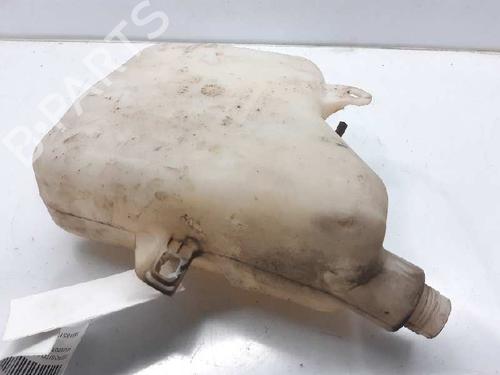 Used Windscreen washer tank PEUGEOT 306 Break (7E, N3, N5) 2.0 HDI 90 (90 hp) 7422773