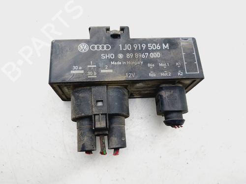 BP30656043M83 main image