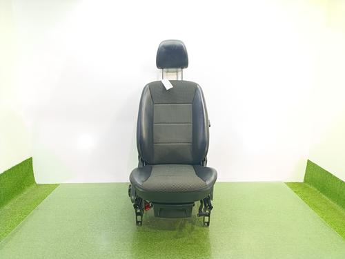 Used Right front seat MERCEDES-BENZ B-CLASS Sports Tourer (W245) [2005-2011]  32366607