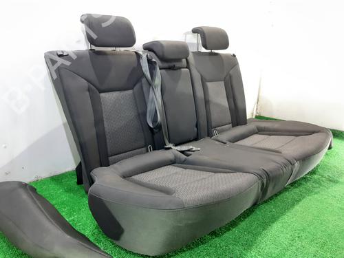 Rear seat HYUNDAI i40 I CW (VF) 1.7 CRDi | BP10030110C17 