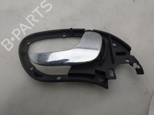 Used Front right interior door handle Front right interior door handle 37638552 37638552