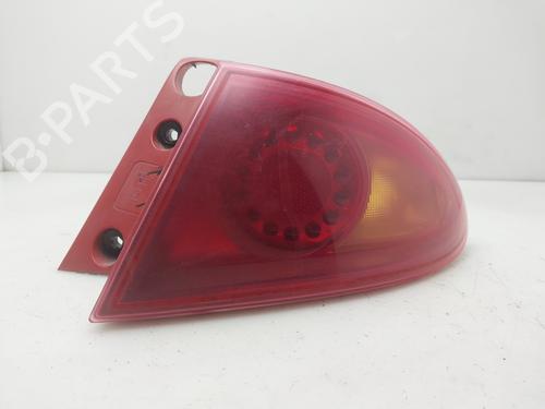 Used Right taillight Right taillight 37413783 37413783