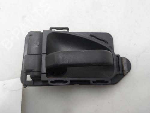 Used Front left interior door handle Front left interior door handle CITROËN SAXO (S0, S1) 1.5 D (57 hp) 35929743 35929743