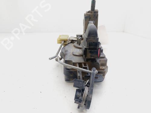 Front left lock OPEL ASTRA H (A04)  | BP25437702C98