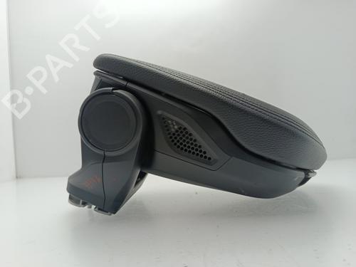 Used Armrest / Center console BMW X1 (F48) sDrive 18 d (150 hp) 30603304