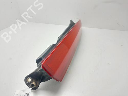 right-taillight-volvo-xc90-i-275-2002-2003-2004-2005-2006-2007-2008-2009-2010-2011-2012-2013-2014-2015-32018097 main image