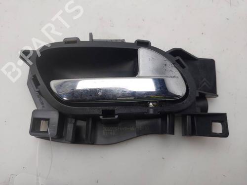 Used Rear right interior door handle Rear right interior door handle 38754657 38754657
