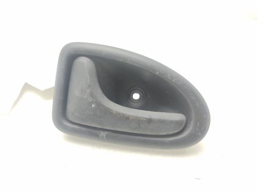 Used Front left interior door handle RENAULT TRAFIC II Platform/Chassis (EL) 2.0 dCi 115 (EL0H, EL00, EL01, EL0M) (114 hp) 30124075
