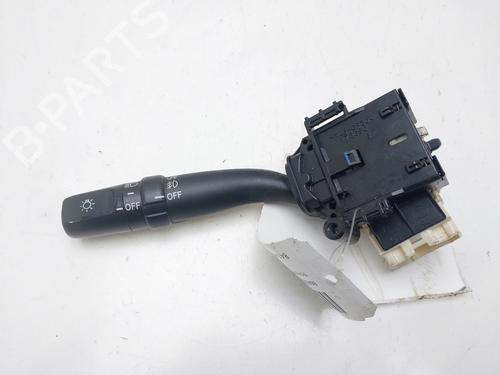 Headlight switch TOYOTA COROLLA Verso (ZER_, ZZE12_, R1_) 2.2 D-4D (AUR10_) (177 hp) 16527839