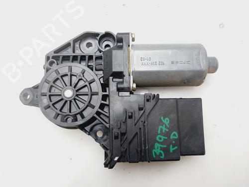 Right rear window motor VW GOLF IV (1J1)  | BP29990408E22 