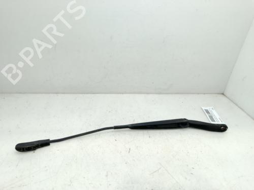 front-windshield-wiper-arm-renault-megane-iii-hatchback-bz01_-b3_-2008-35783346 main image