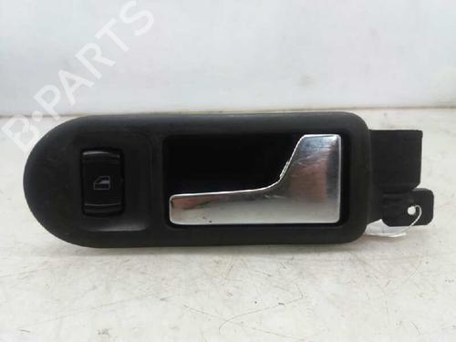 Front right interior door handle VW GOLF IV (1J1) 1.4 16V 3B1837114TFKZ |