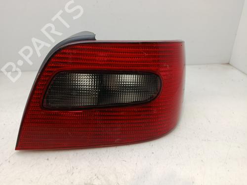Fanale posteriore destro CITROËN XSARA Coupe (N0) 1.9 D (70 hp) 32381185