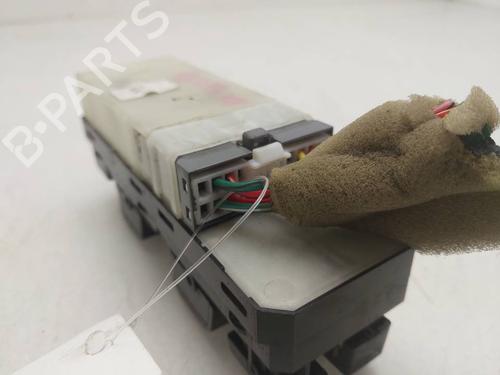 Left front window switch SUZUKI GRAND VITARA II (JT, TE, TD) 1.9 DDiS All-wheel Drive (JT419, TD44, JB419WD, JB419XD,... | BP40182292I27 - Image 4