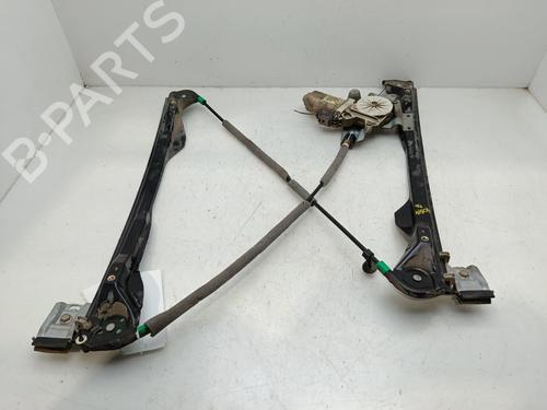 Elevalunas delantero derecho FORD FOCUS I (DAW, DBW) 1.8 Turbo DI / TDDi (90 hp) 31369955