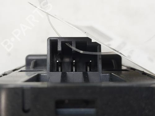 Left front window switch VOLVO V60 II (225) | BP35929850I27 - Image 2