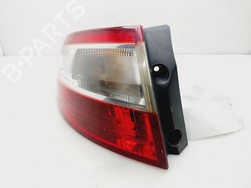 Farolim esquerdo RENAULT FLUENCE (L3_) 1.5 dCi (L30D, L30L, L306, L33F, L33L, L33M, L33V, L33W) (110 hp) 31670431