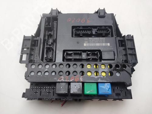 Used Fuse box Fuse box MERCEDES-BENZ B-CLASS Sports Tourer (W245) [2005-2011] 33026144 33026144