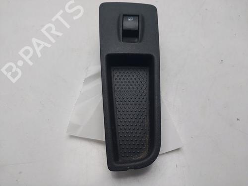 Used Right front window switch Right front window switch FIAT GRANDE PUNTO (199_) 1.4 (199AXB11, 199AXB1A, 199BXB1A, 199AXL1A) (77 hp) 33287098 33287098