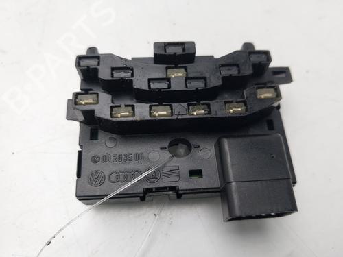 Used Electronic module Electronic module AUDI A3 (8P1) [2003-2013] 33440272 33440272