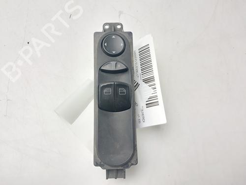 Used Left front window switch Left front window switch MERCEDES-BENZ VITO / MIXTO Van (W639) 111 CDI (639.601, 639.603) (116 hp) 32991652 32991652