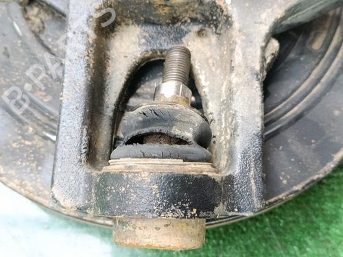 Right rear steering knuckle MERCEDES-BENZ M-CLASS (W163) ML 270 CDI (163.113) | BP29549540M28 