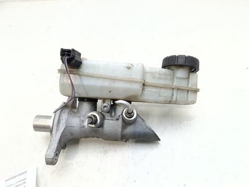 brake-master-cylinder-renault-megane-iii-hatchback-bz01_-b3_-2008-36857159 main image