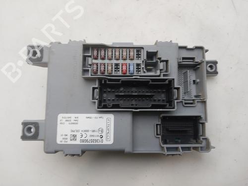 Used Fuse box Fuse box 37691464 37691464