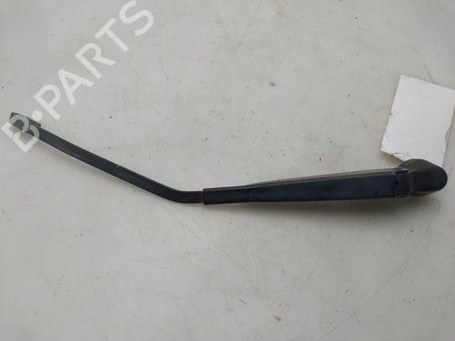Used Rear windshield wiper arm Rear windshield wiper arm VW POLO Coupe (86C, 80) 1.3 Cat (55 hp) 34192671 34192671
