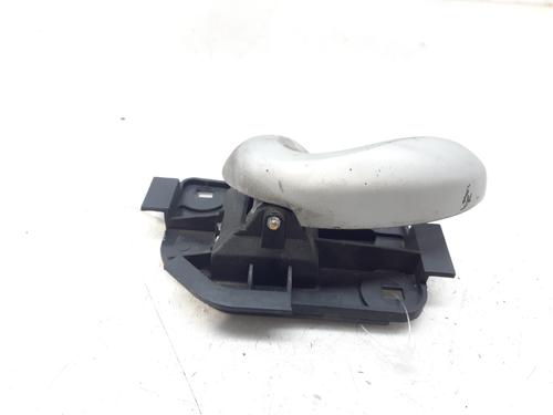 Puxador interior frente esquerdo FIAT PUNTO (188_) 1.9 JTD (86 hp) 735268773 | 735268773 |