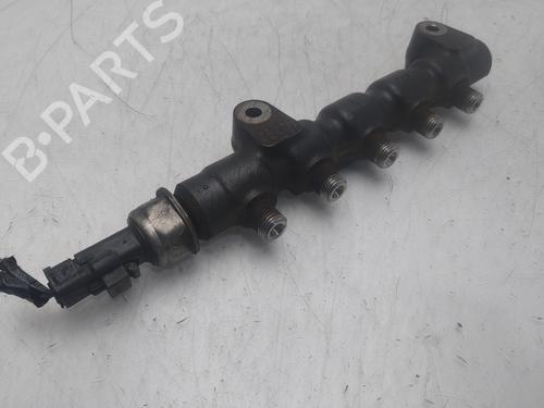 Used Injection rail Injection rail 37759221 37759221