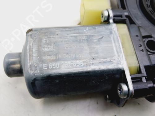 Left front window motor SEAT LEON ST (5F8) | BP29850543E21
