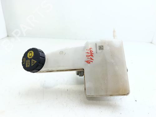 Used Brake master cylinder PEUGEOT 208 II (UB_, UP_, UW_, UJ_) [2019-2025]  30579788