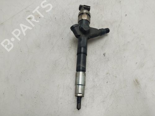 Used Injector NISSAN PATHFINDER III (R51) [2005-2025]  22600703