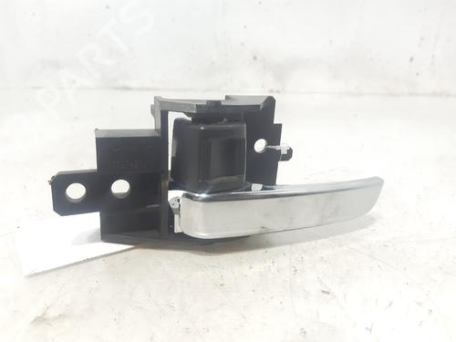 Rear right interior door handle MITSUBISHI ASX (GA_W_) [2009-2024]null M527E | M527E | 56.177 KMS | 5 PUERTAS |