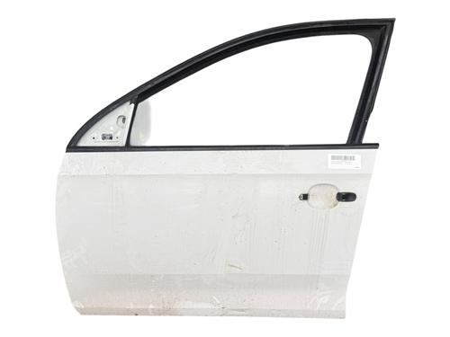 Used Left front door SKODA RAPID (NH3, NK3, NK6) [2012-2022]  32384714