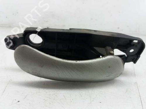 Front right interior door handle FIAT STILO (192_) 1.6 16V (192_XB1A) (103 hp) 0071735303 | 0071735303 |