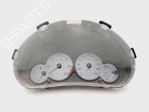 Used Instrument cluster CITROËN BERLINGO / BERLINGO FIRST MPV (MF_, GJK_, GFK_) 1.9 D (MFWJZ) (70 hp) 31373415