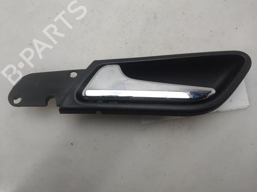 Venstre fortil invendig håndtag Venstre fortil invendig håndtag MERCEDES-BENZ B-CLASS Sports Tourer (W245) [2005-2011] 36781013 36781013