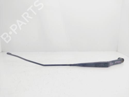 Used Front windshield wiper arm SMART FORFOUR (454) 1.5 CDI (454.001) (95 hp) 27160088